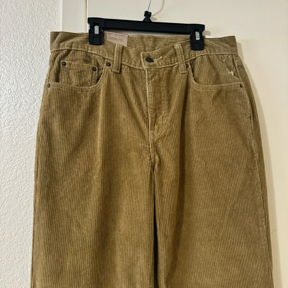 NWT Levi’s Low Pro Brown Corduroy Mid Rise Jeans - Picture 3 of 5